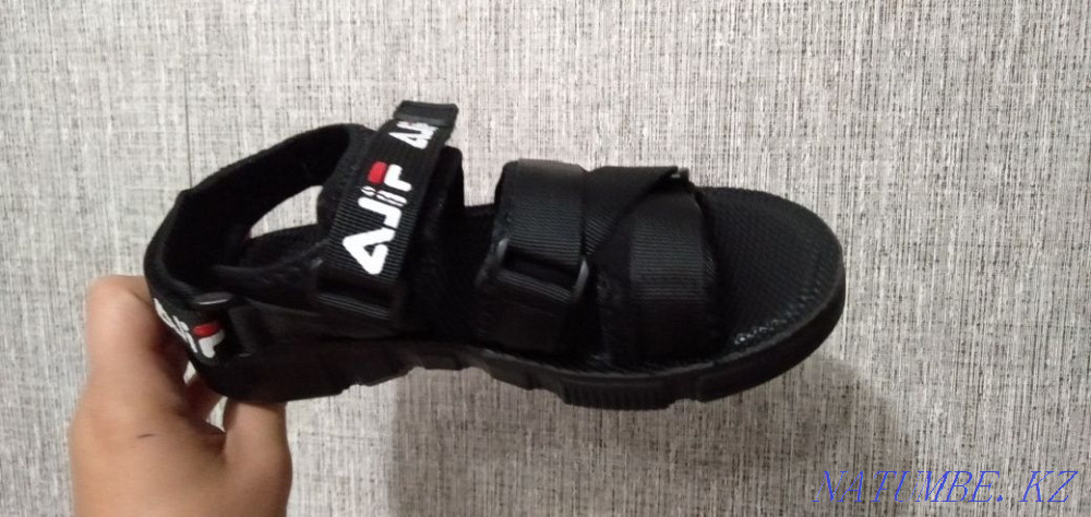 ұлдарға арналған фила сандалдар  Қостанай  - изображение 3