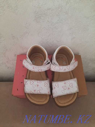 Selling sandals in excellent condition. Ust-Kamenogorsk - photo 2