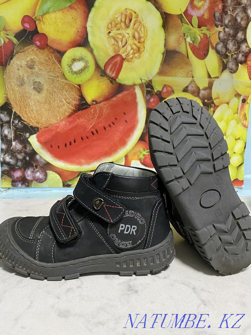 Ботинки осенние 30 размер  - изображение 1