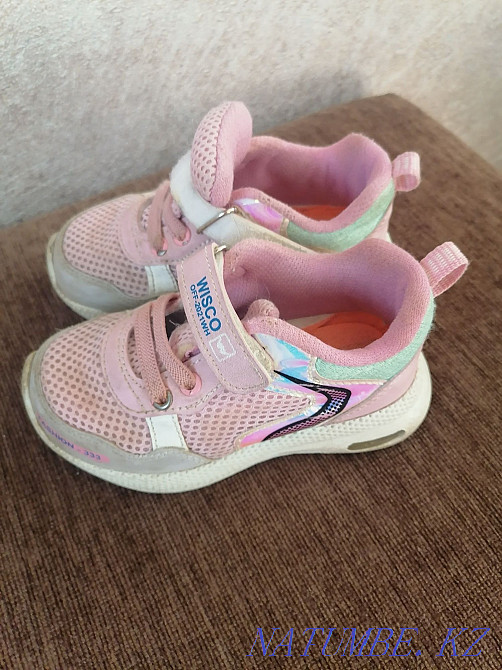 Продам кроссовки детские Петропавловск - изображение 2