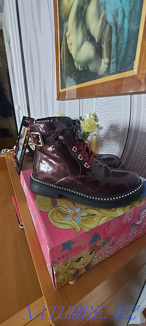 Boots for girls. Semey - photo 1