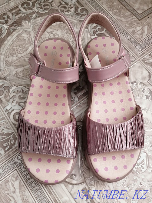 Жаңа сандалдар 34-35 размер  Қостанай  - изображение 2