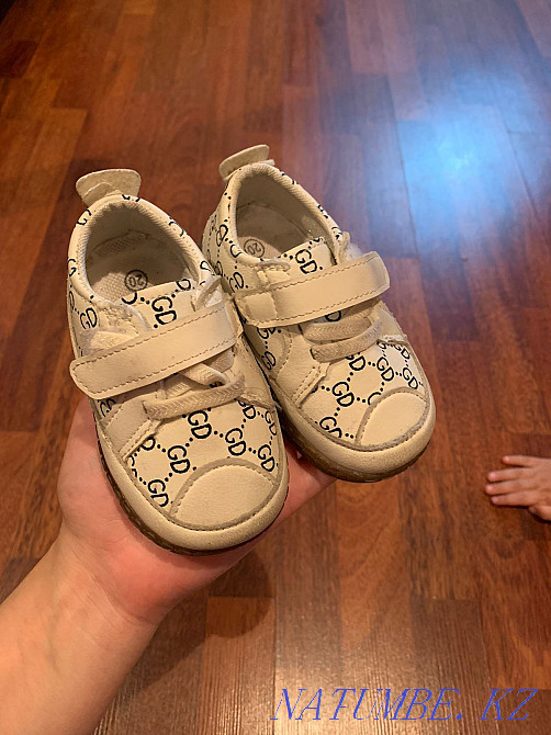 1,5 және 2 жыл балалар аяқ киімін сатамын  Талдықорған - изображение 5