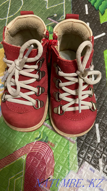 Demi boots, Turkey, leather, 19 r Белоярка - photo 1