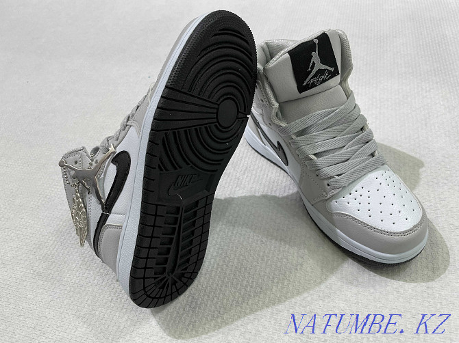 Детские кроссовки Nike Jordan 31/36 Алматы - изображение 6