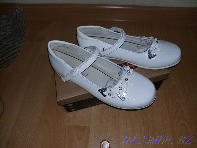 Туфли нарядные на девочку, размер 33 Алматы - изображение 3