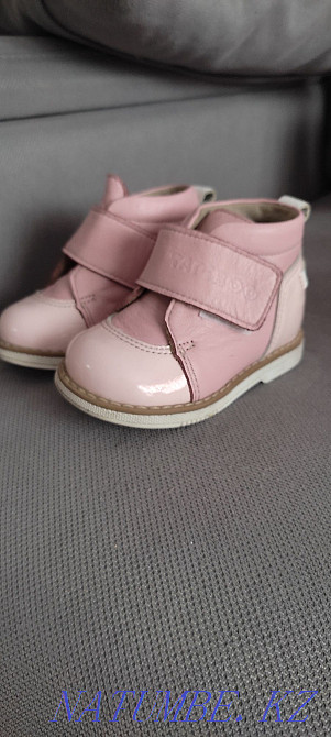 Қыздарға арналған былғары етік  Қостанай  - изображение 1