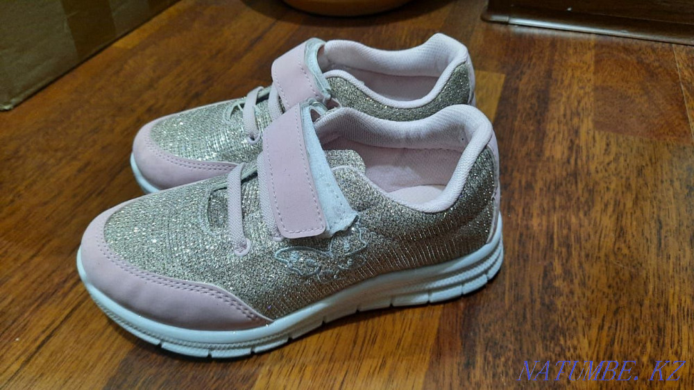 Children's shoes, sneakers Astana - photo 1