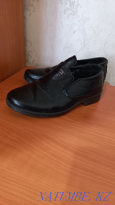 Black shoes for a boy size 27 and size 30 Semey - photo 5