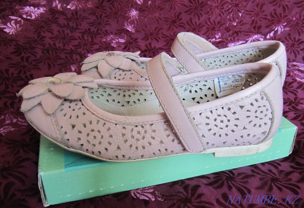 Children's shoes, r.28  - photo 2