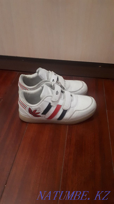 Кроссовки детские Павлодар - изображение 2