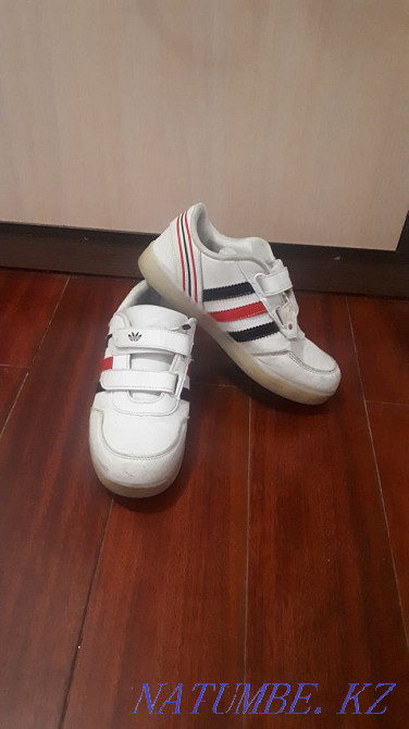 Кроссовки детские Павлодар - изображение 1