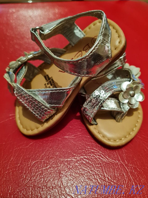 Bass shoes for girls  - photo 1