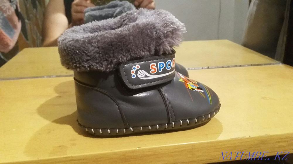 Sell leather booties  - photo 1