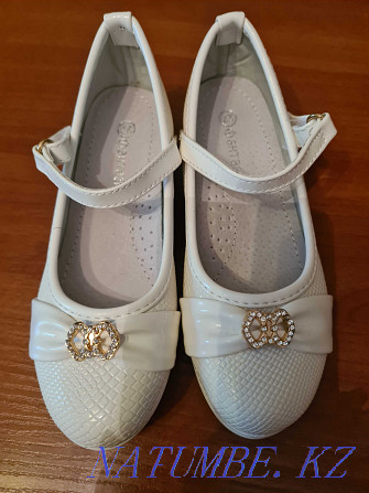 Продам туфли для девочки Шымкент - изображение 1