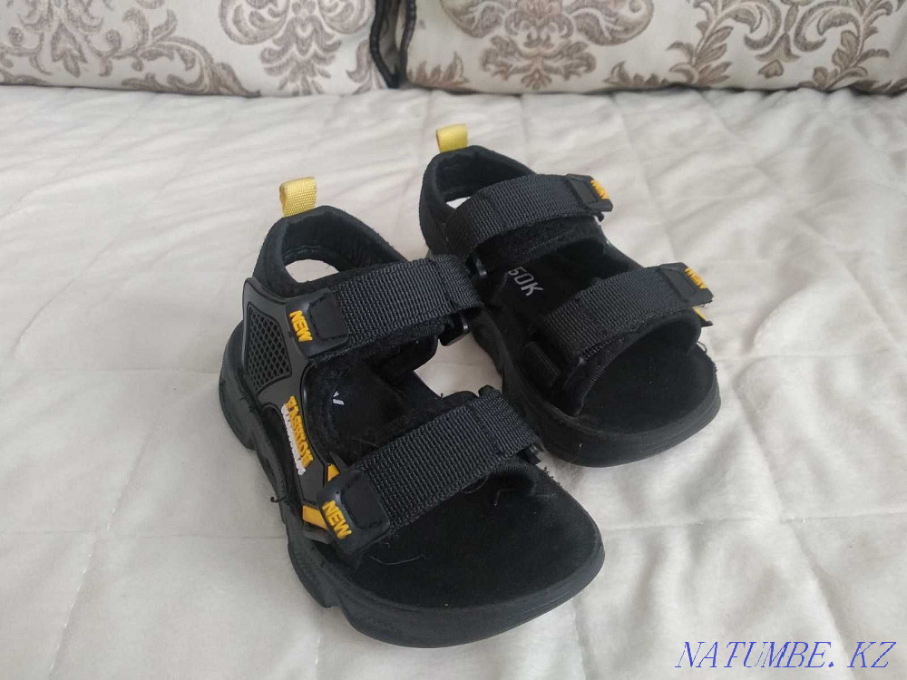 Сандали, кроссовки Семей - изображение 4