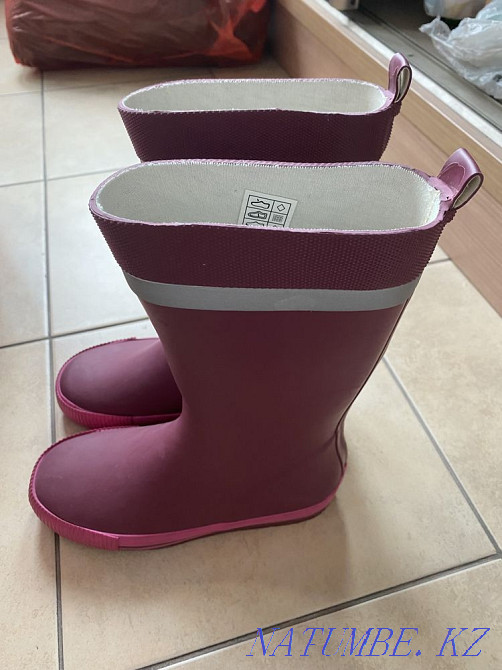 Резиновые сапоги 34 размер Алматы - изображение 2