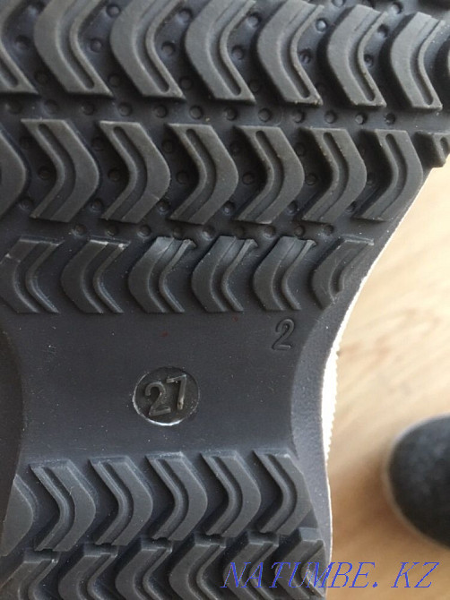 Urgently! Felt boots for children 27 size for girls. Natural. Astana - photo 3