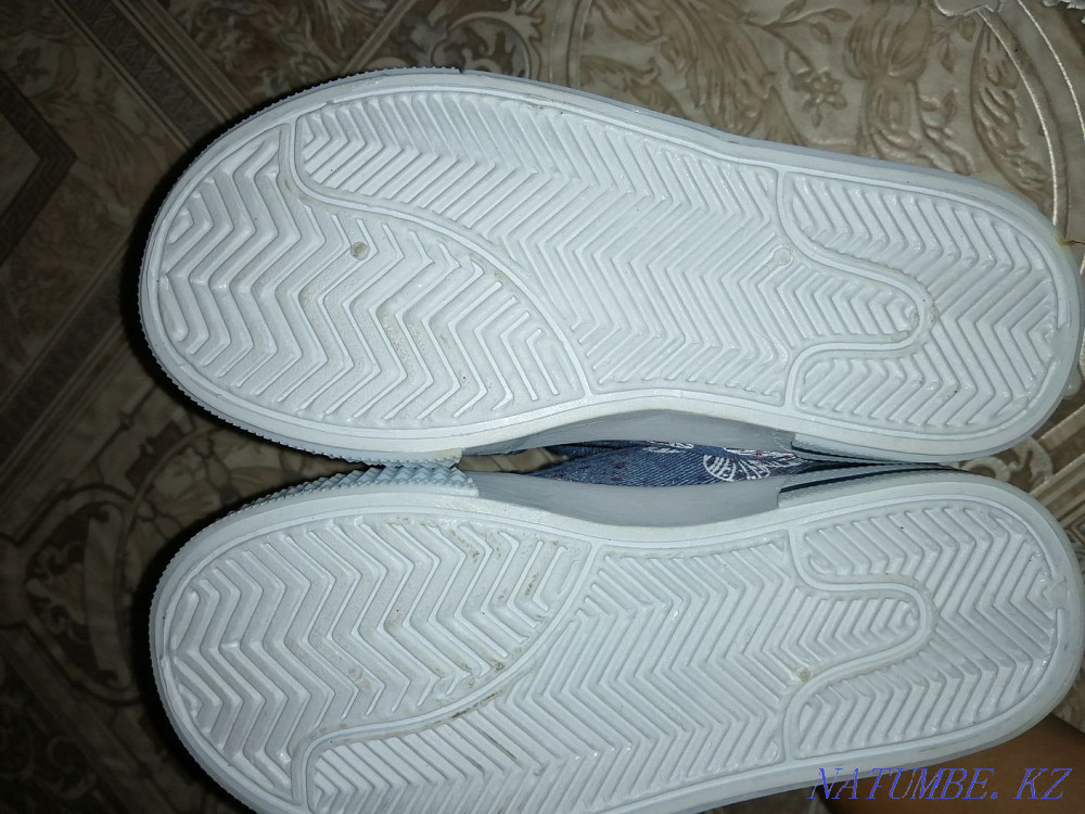 Новые кеды 26-27 размер Костанай - изображение 4