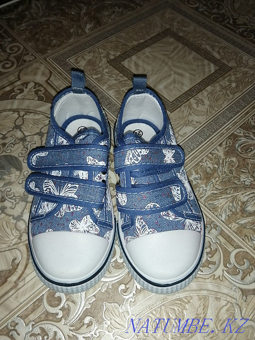 Новые кеды 26-27 размер Костанай - изображение 1