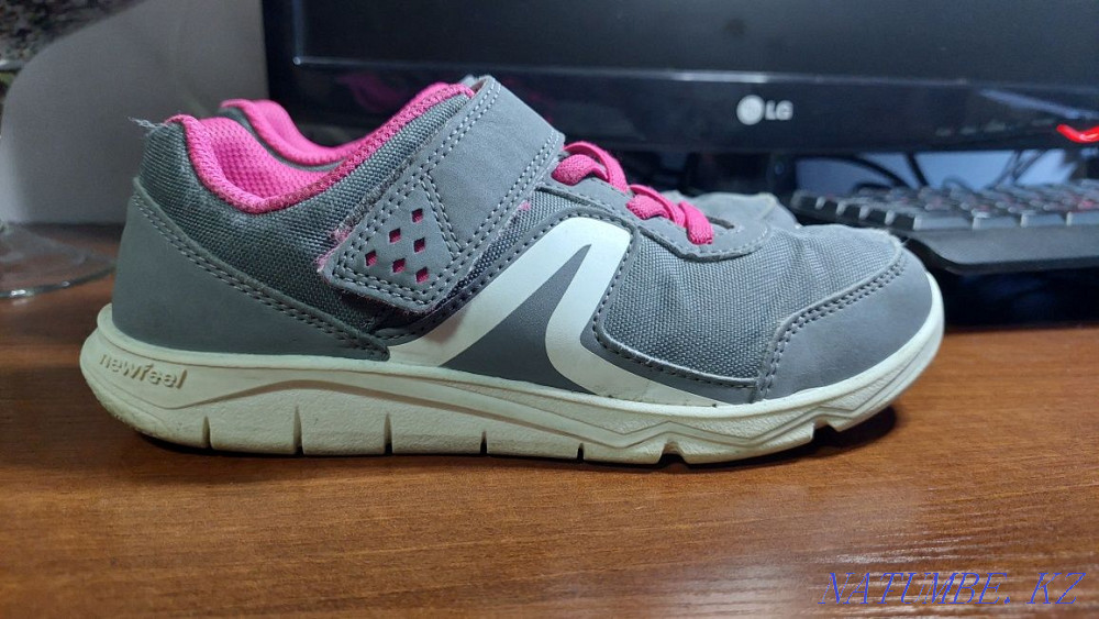 Sneakers for girls Almaty - photo 2