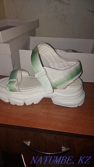 Жазға арналған керемет сандалдар.4500 Нуркен - изображение 1