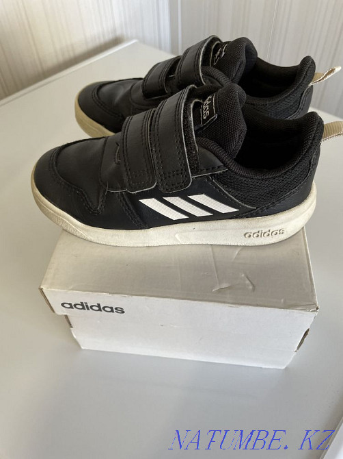 Продам кроссовки Адидас оригинал. Петропавловск - изображение 2