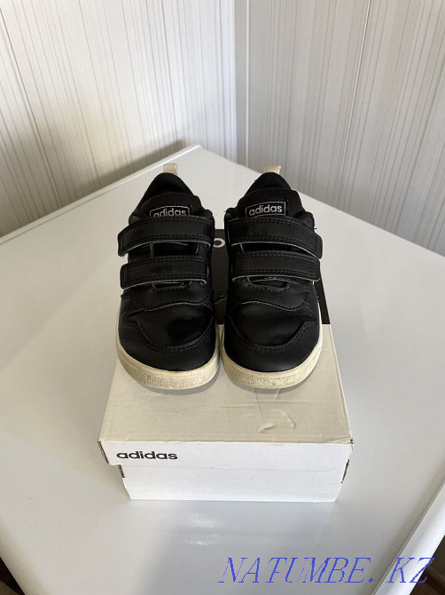 Продам кроссовки Адидас оригинал. Петропавловск - изображение 1