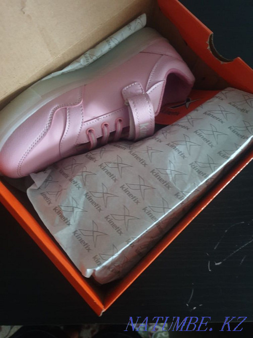 Turkey. Sneakers in excellent condition!  - photo 3