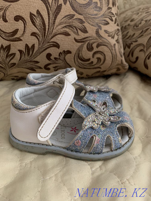Сандали на девочку Петропавловск - изображение 1