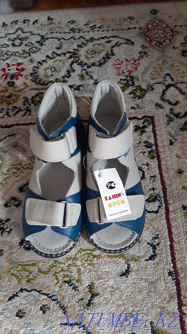 Orthopedic shoes for a boy  - photo 1