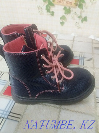 Продам ботинки для девочки. Петропавловск - изображение 1