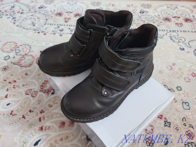 Продам весенние демисезонные кожаные ботинки на мальчика Костанай - изображение 2