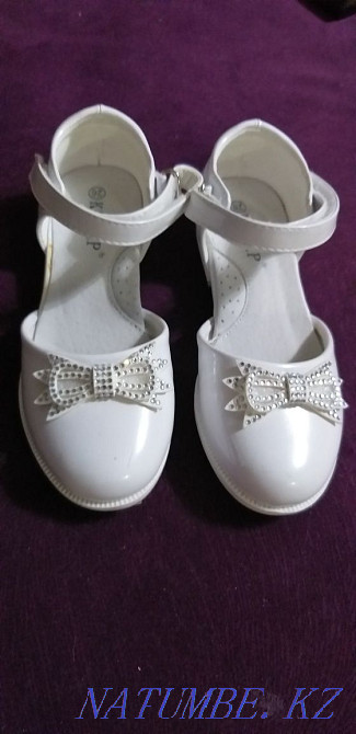 Продам туфельки белые Костанай - изображение 1