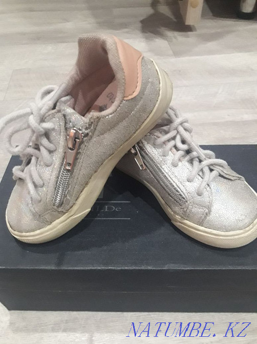 Ботинки для девочки Петропавловск - изображение 1