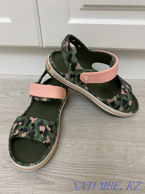 Crocs original size 32-33 Almaty - photo 1