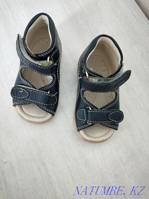 Продам детские сандалии Акбулак - изображение 1