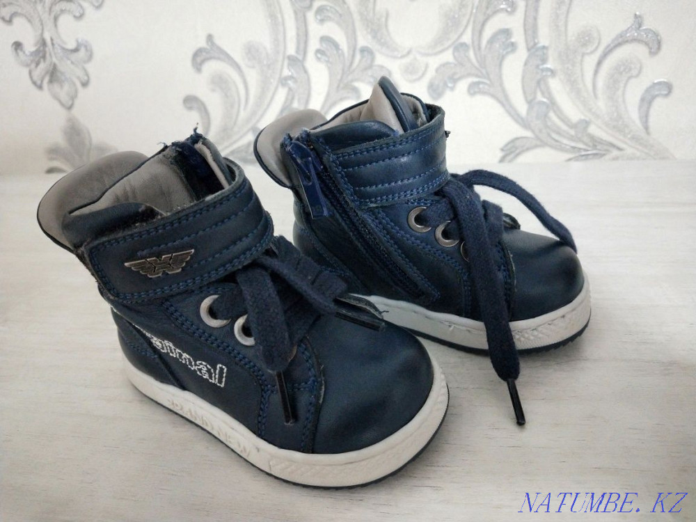 Продам детские ботинки Акбулак - изображение 2