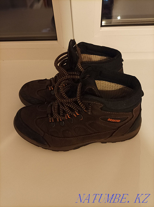 Продам ботинки на весну отличного качества Усть-Каменогорск - изображение 1