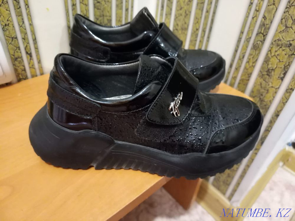 Продам кроссовки Астана - изображение 1