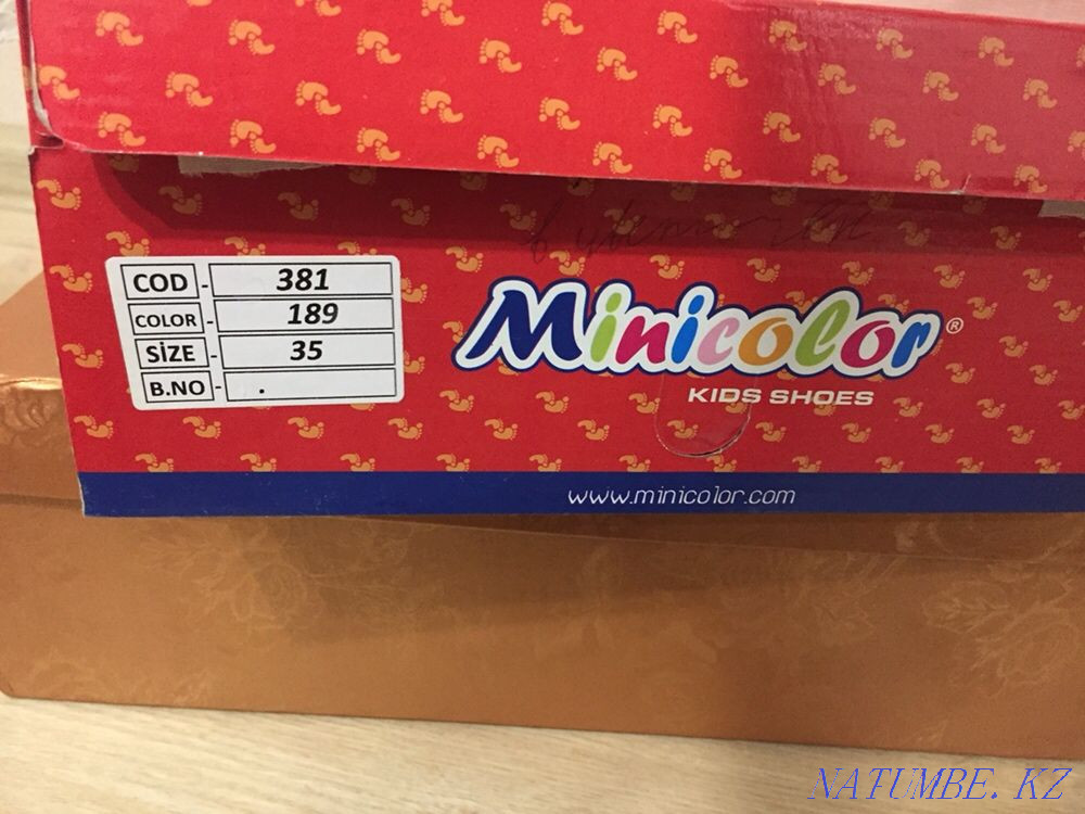 Балалардың күзгі етіктері бір қызға 35 р  Астана - изображение 2