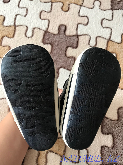 Children's sneakers Petropavlovsk - photo 2