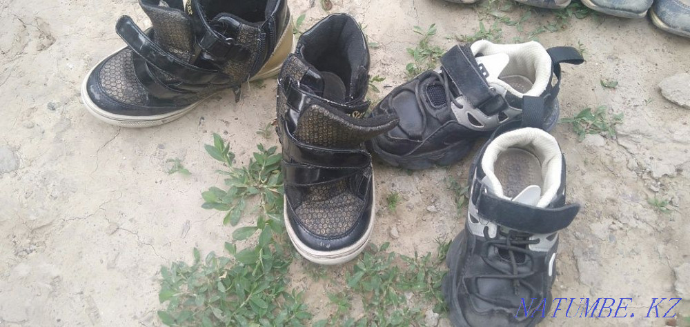 Обувь детская, женская. Сопоги,красовки,ботинки. Размеры 28,26,25,40. Каргалы - изображение 3