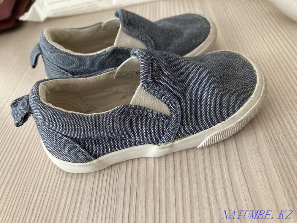 Мокасины и сандалии 20/21 размер Алматы - изображение 1
