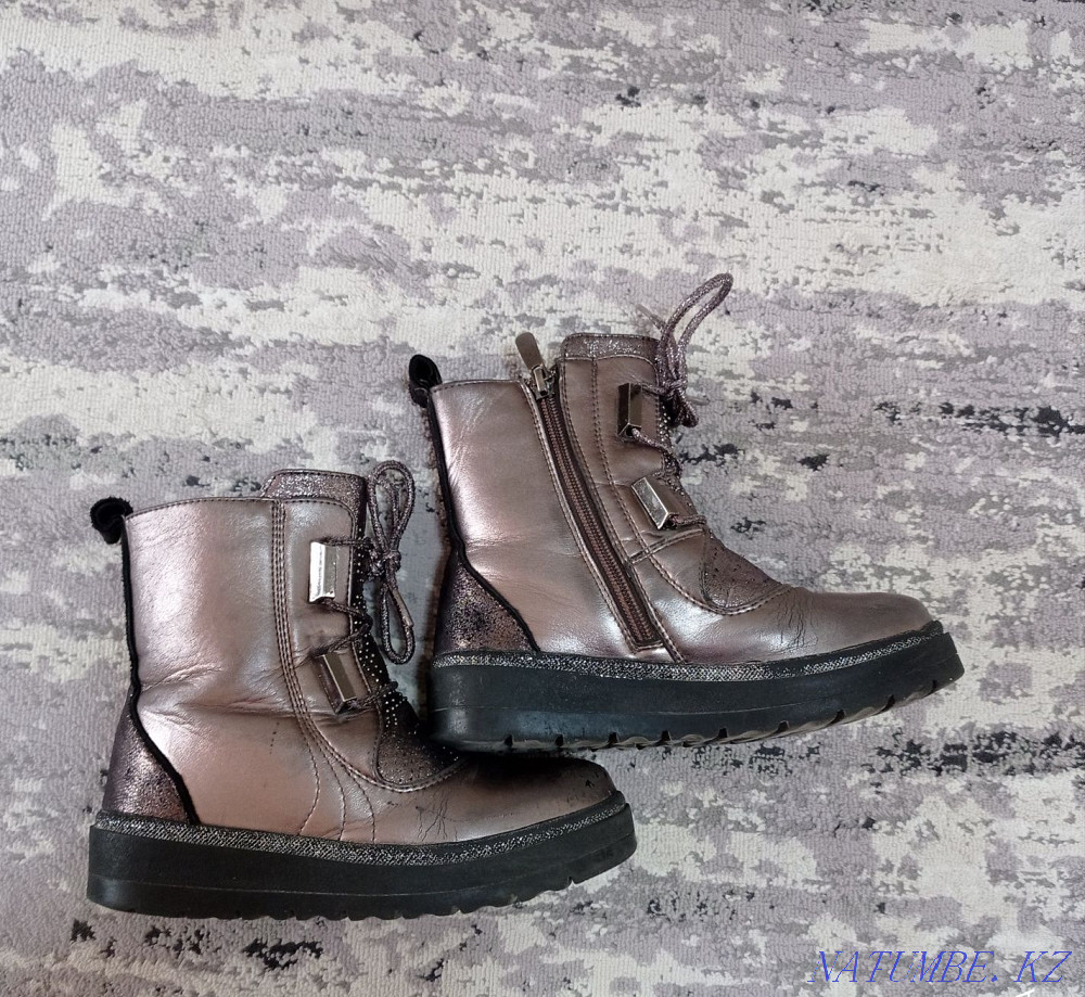 Winter boots, adorable for a cute girl Shymkent - photo 1