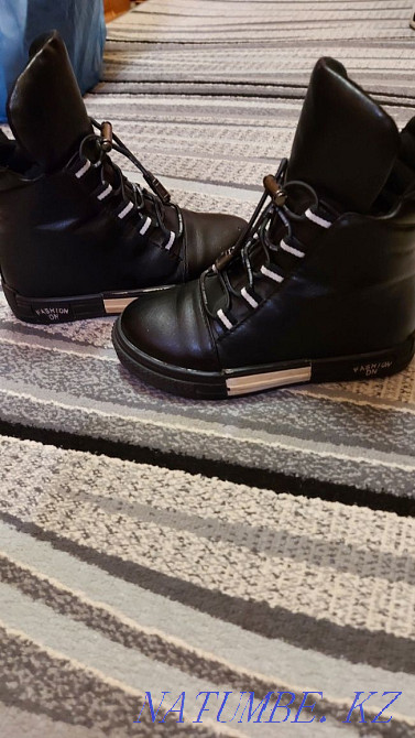 Sell children's shoes Pavlodar - photo 2