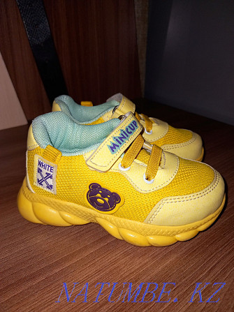 I will sell sneakers, 23 size Kostanay - photo 2