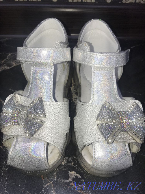 Новые сандали на девочку Семей - изображение 1