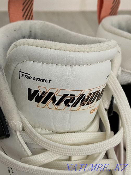 Қысқы кроссовки сатамын, Xtep фабрикасы  Астана - изображение 3