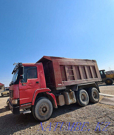 Hova HOWO dump truck Almaty - photo 3
